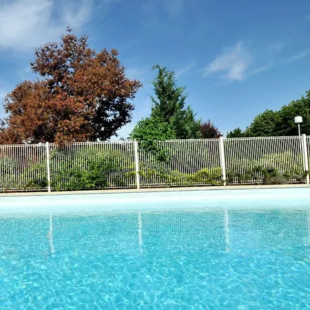 Hotel The Originals Access, Clermont-ferrand Nord Chateaugay